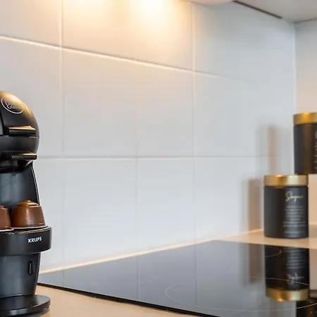 Urban Chic - Pereca Cozy & Stylish In