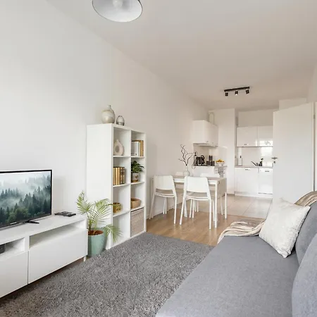 Urban Chic - Pereca Cozy & Stylish In Apartmán *