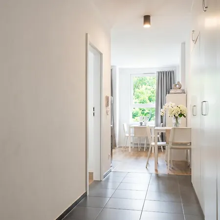 Urban Chic - Pereca Cozy & Stylish In Apartmán
